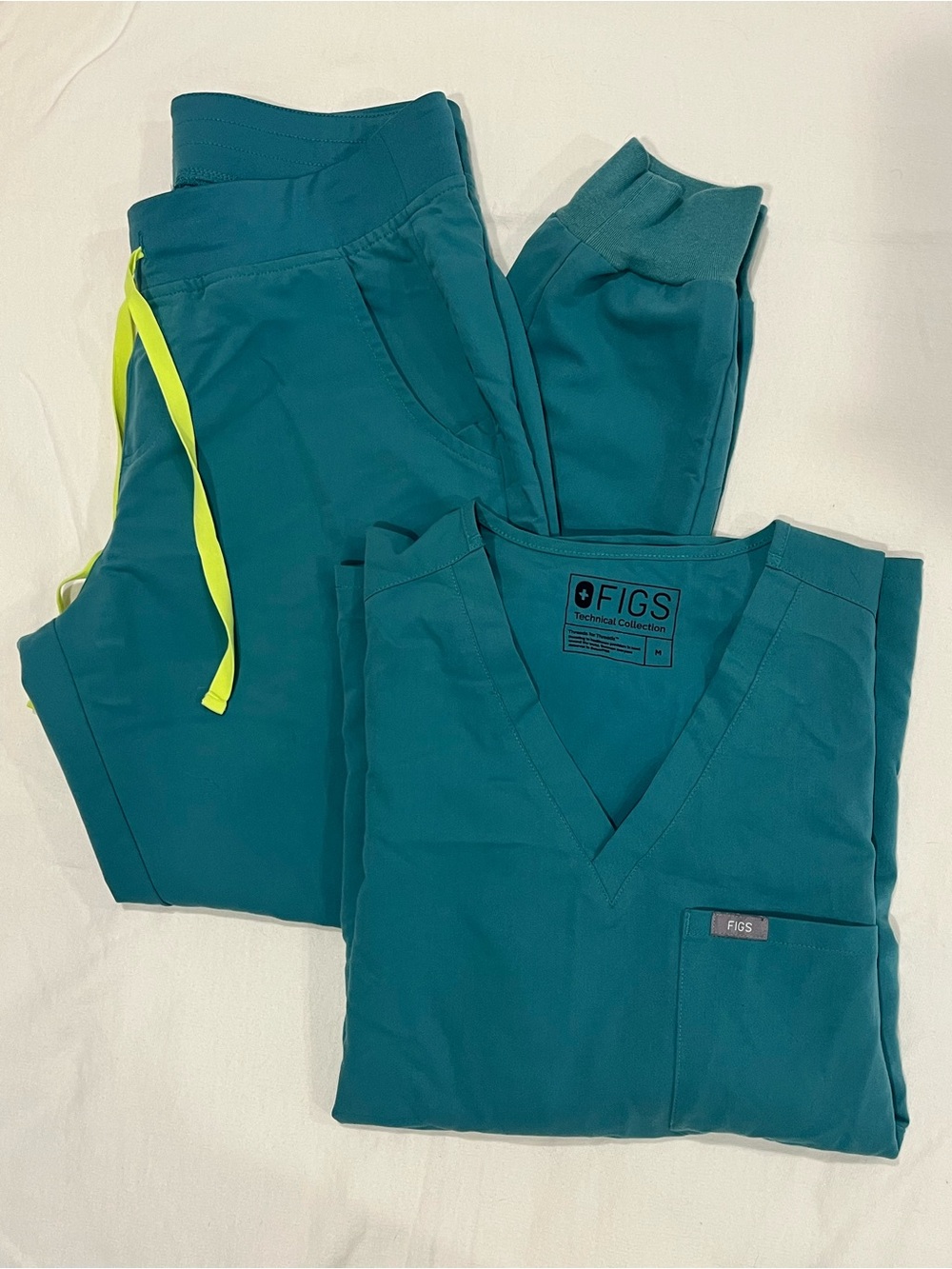 FIGS Scrub Set Medium Marine
